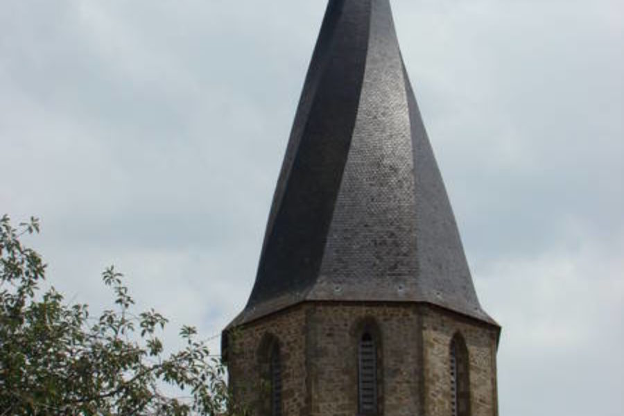 La schématisation du clocher de Rochechouart par Jean Pierre BOURCIER
